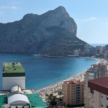 100 M From Fossa Beach In Calp Exterior foto